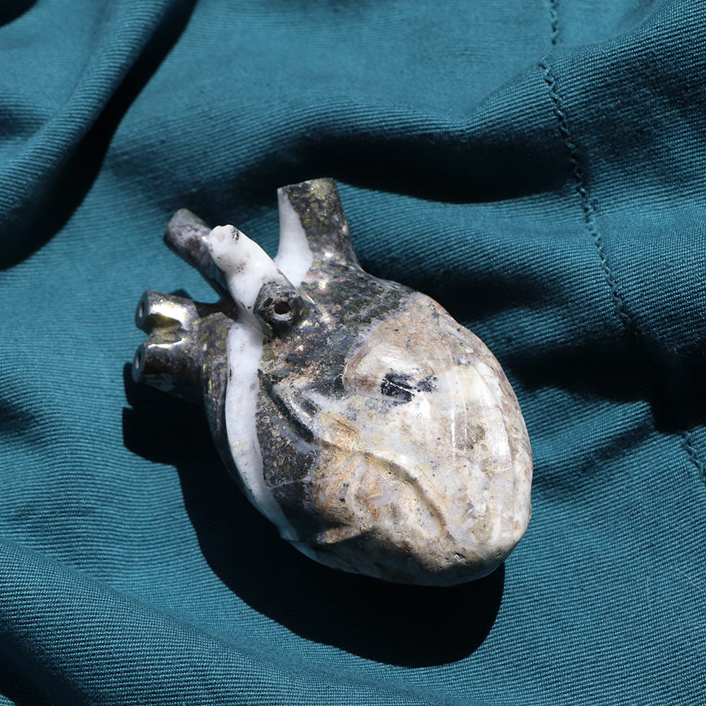 Corazón de pirita y cuarzo