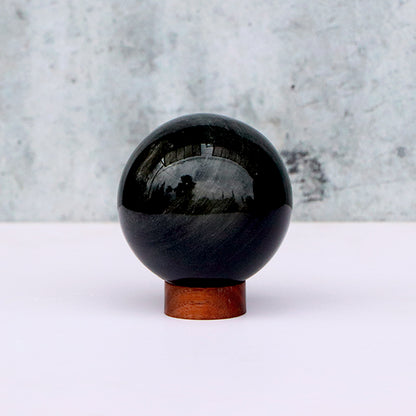 Esfera de obsidiana plateada